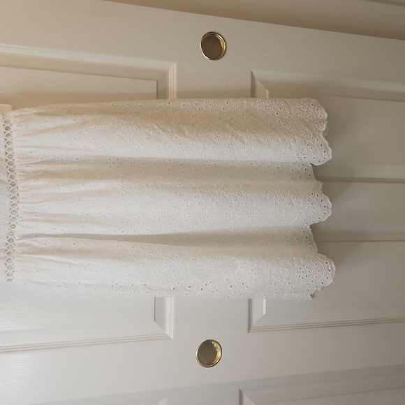 NWT Flying Tomatoe White Sleeveless Eyelet Midi Length Dress Size S - Picture 4 of 12